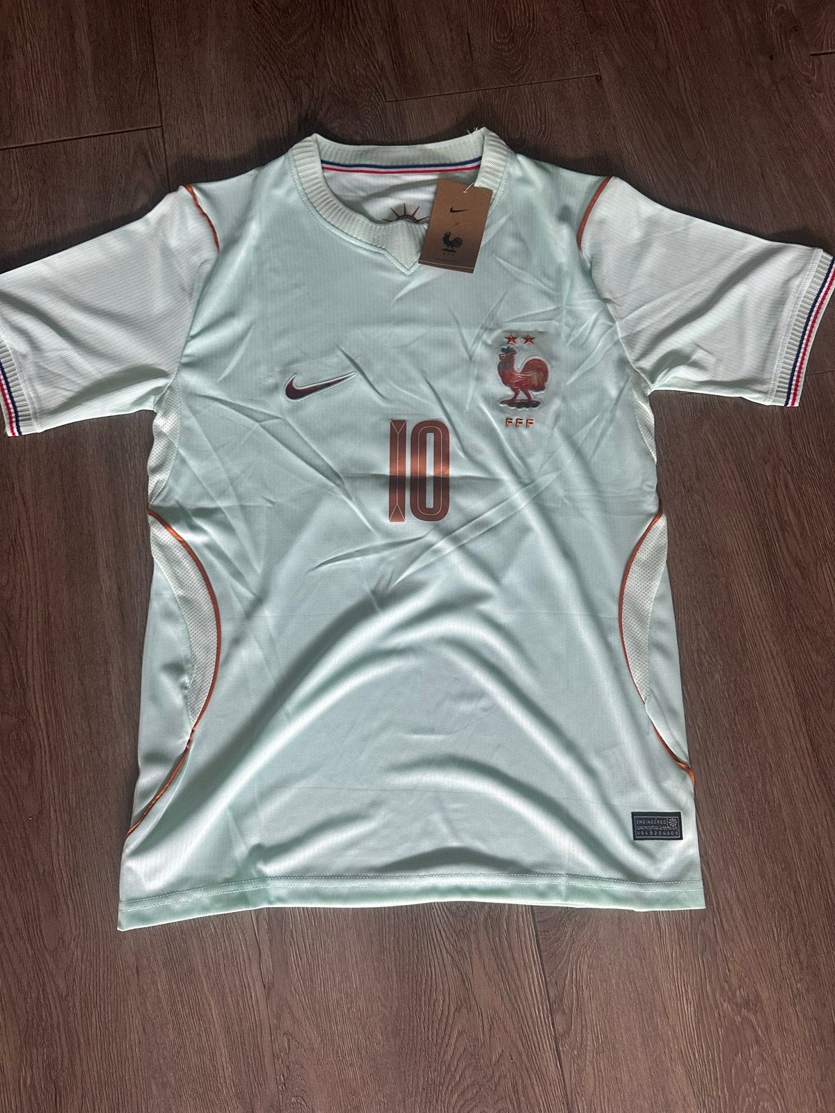 Frankrijk voetbalshirt Mbappe #10 - Nieuw, Nieuw, Voetbal, Maat 46 (S) of kleiner, Verzenden