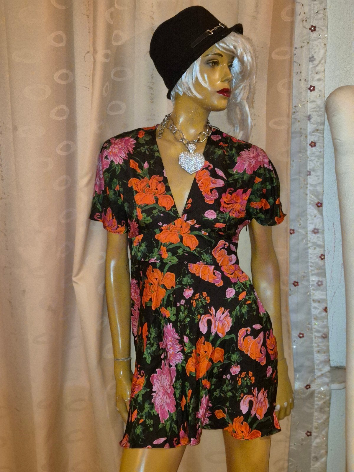 Zomerse bloemenjurk met V-hals zara maat S zgan, Overige kleuren, Zara, Ophalen of Verzenden, Zo goed als nieuw