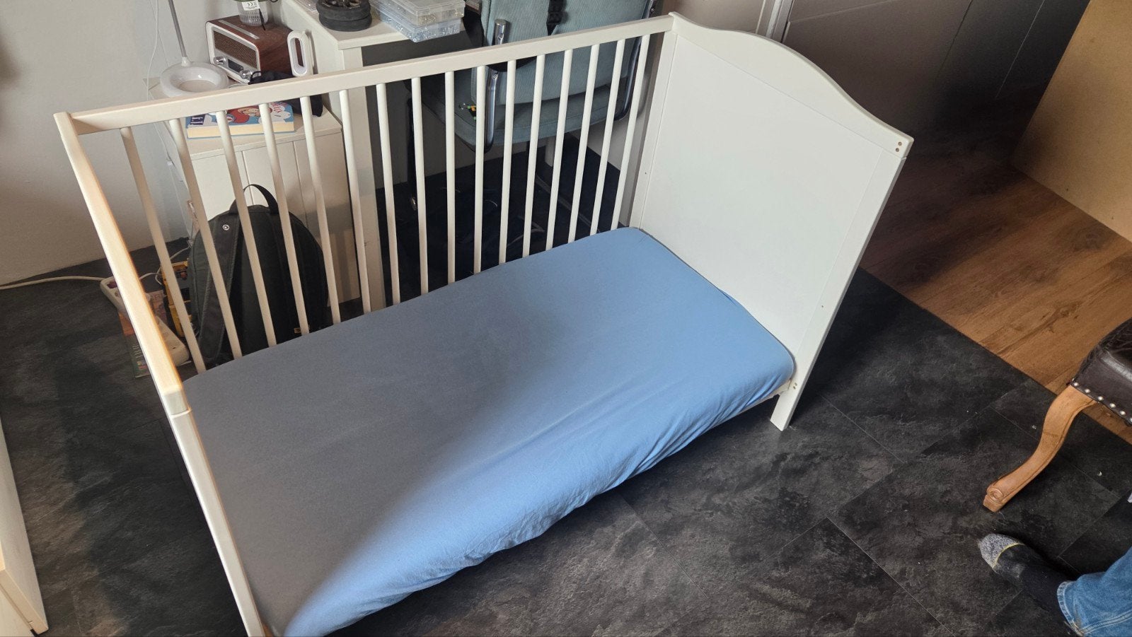 Ikea Smågöra ledikant met Skönast matras, Kinderen en Baby's, Ophalen, Zo goed als nieuw, Ledikant