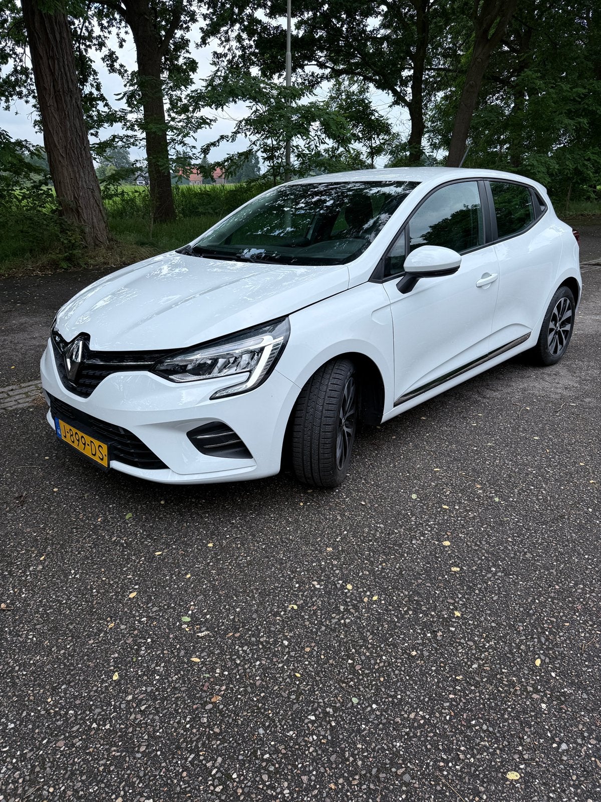 Renault Clio 1.0 TCe 100pk 2020 Wit, Auto's, Renault, Particulier, Clio, Benzine, Hatchback, Handgeschakeld, Origineel Nederlands