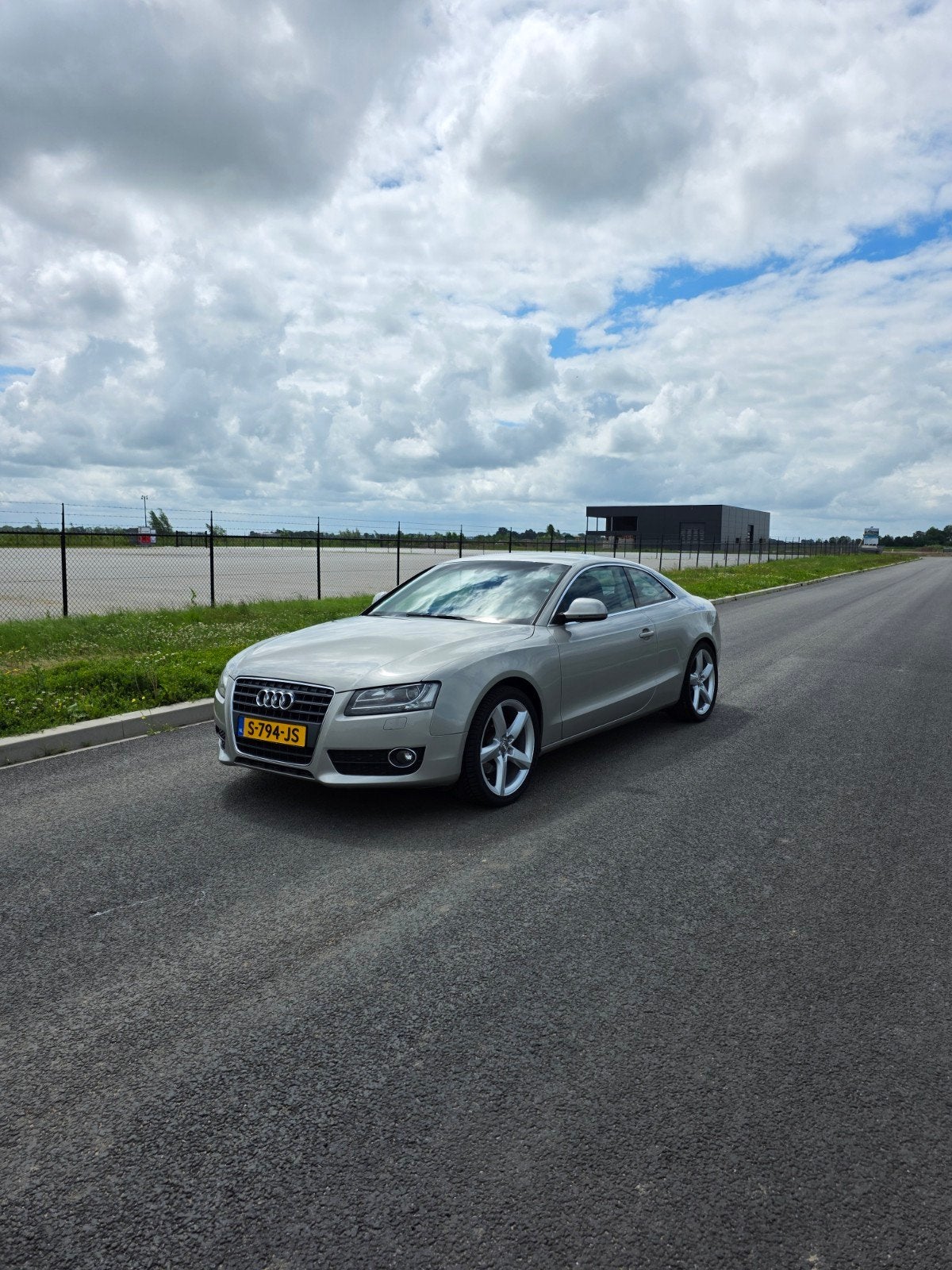 Audi A5 1.8 Tfsi 125KW Coupe Multitronic 2008 Grijs, Auto's, Audi, Voorwielaandrijving, Zwart, 4 cilinders, 4 stoelen