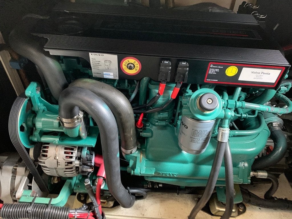 Volvo penta D3 130 pk 5 cilinder turbo 2009 ongev 1500 uren, Watersport en Boten, Ophalen, Zo goed als nieuw, Motor en Techniek