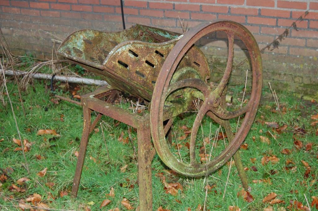 bieten snij machine / ouderwets gereedschap, Ophalen