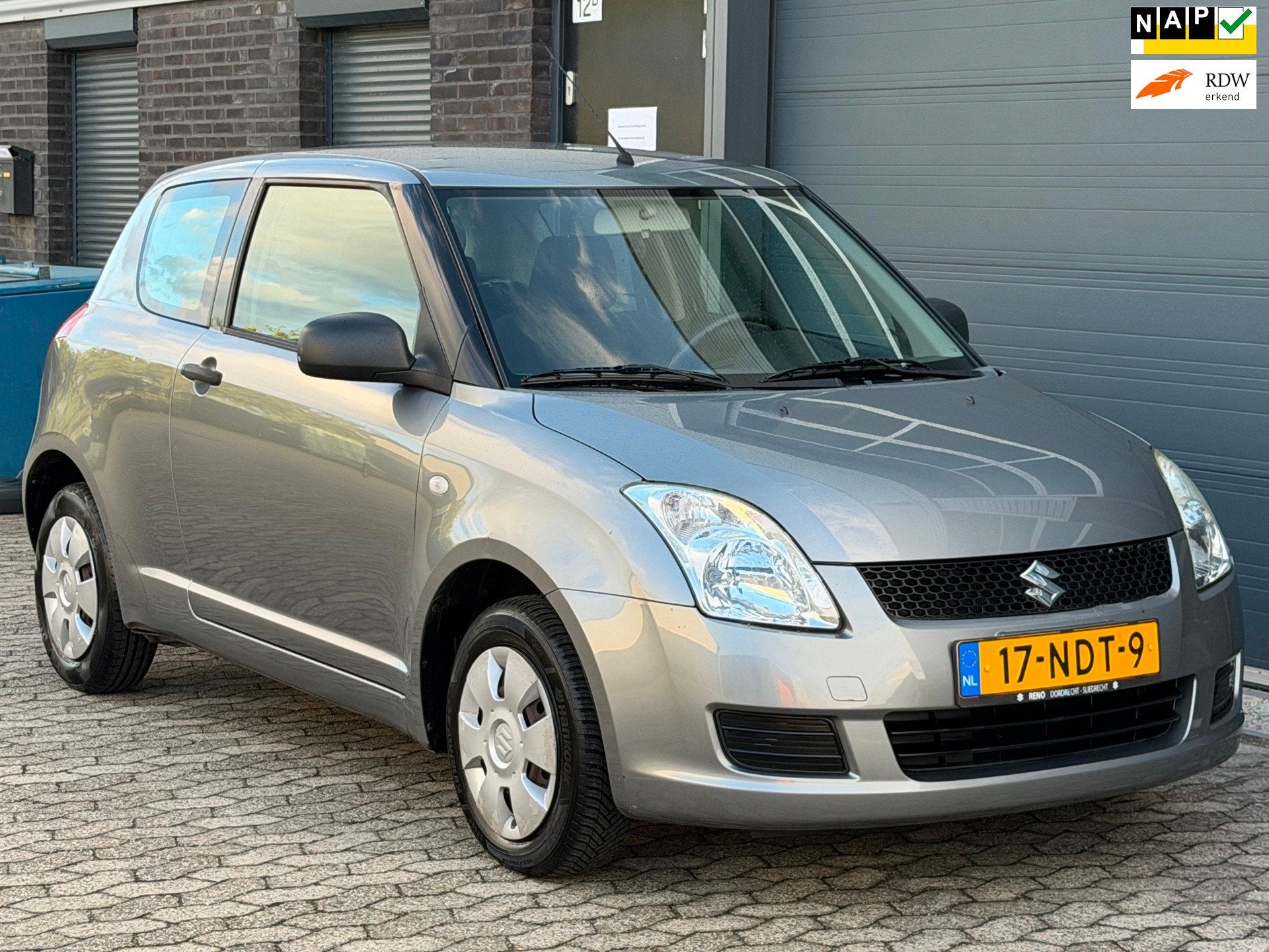 Suzuki Swift 1.3 Base 68323km NAP EERSTE EIGENAAR, Auto's, Gebruikt, 400 kg, Swift, Origineel Nederlands
