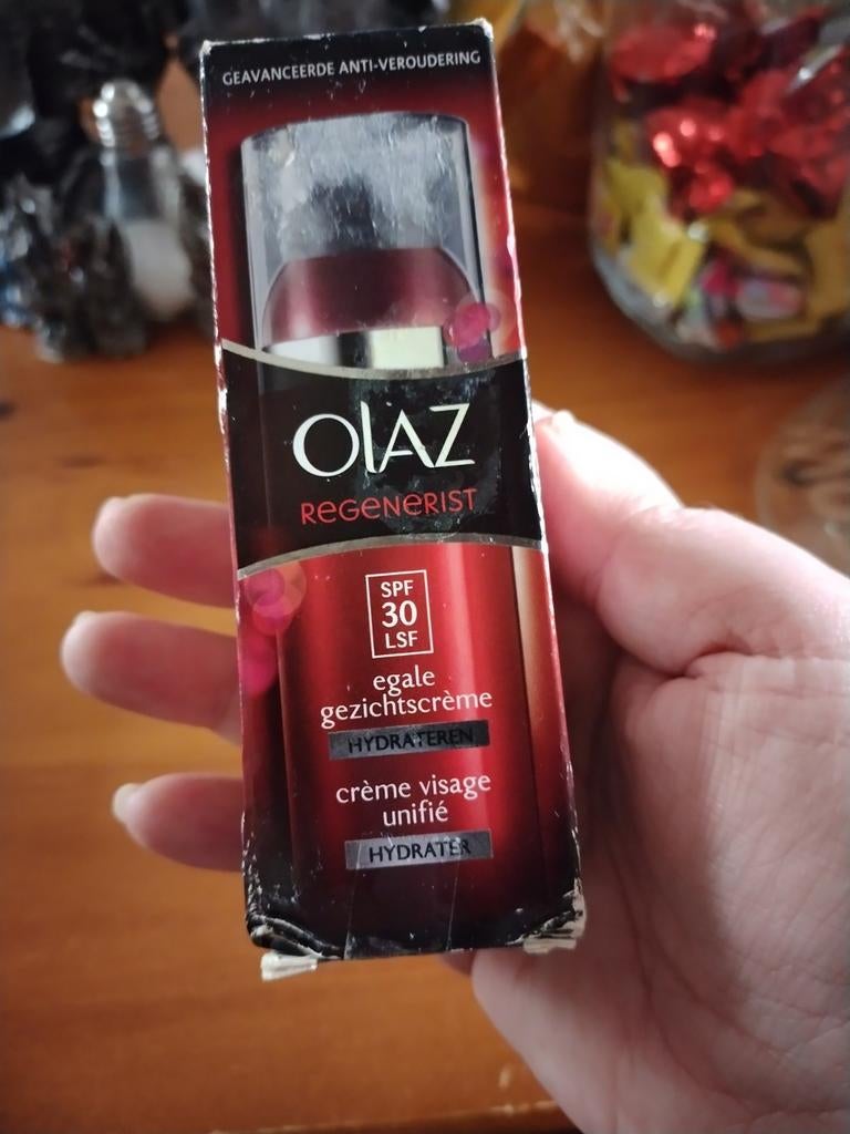 Olaz Regenerist, Sieraden, Tassen en Uiterlijk, Uiterlijk | Gezichtsverzorging, Ophalen of Verzenden, Nieuw, Gehele gezicht