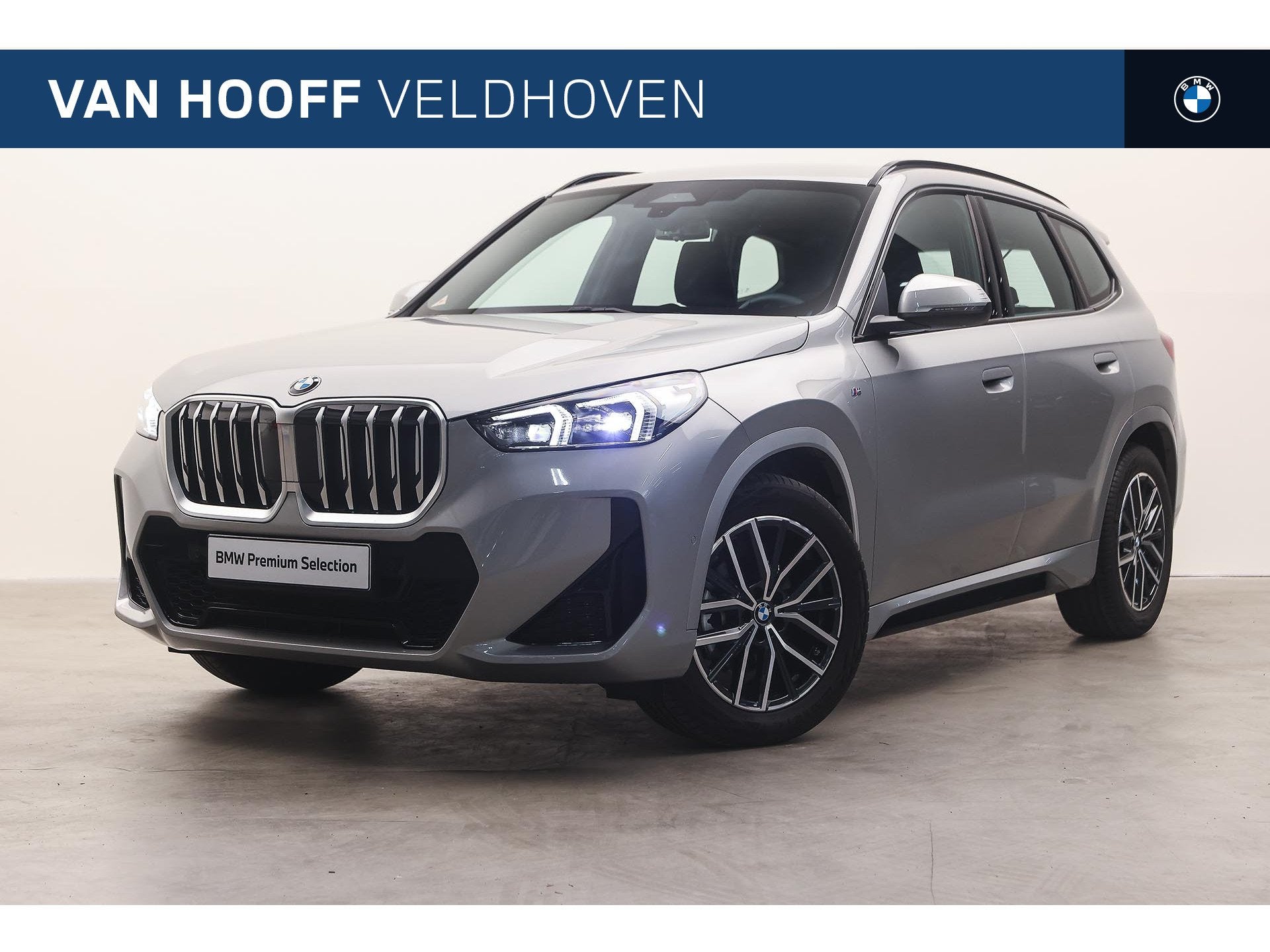 BMW X1 sDrive18i M Sport Automaat / M Adaptief onderstel / S