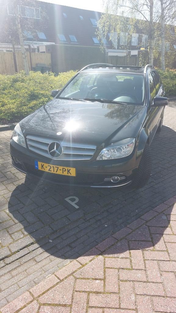 Mercedes-Benz C-Klasse C180 Kompr Estate AUTOMAAT 2009 Zwart, Auto's, Mercedes-Benz, Achterwielaandrijving, 1800 kg, Zwart, Zwart
