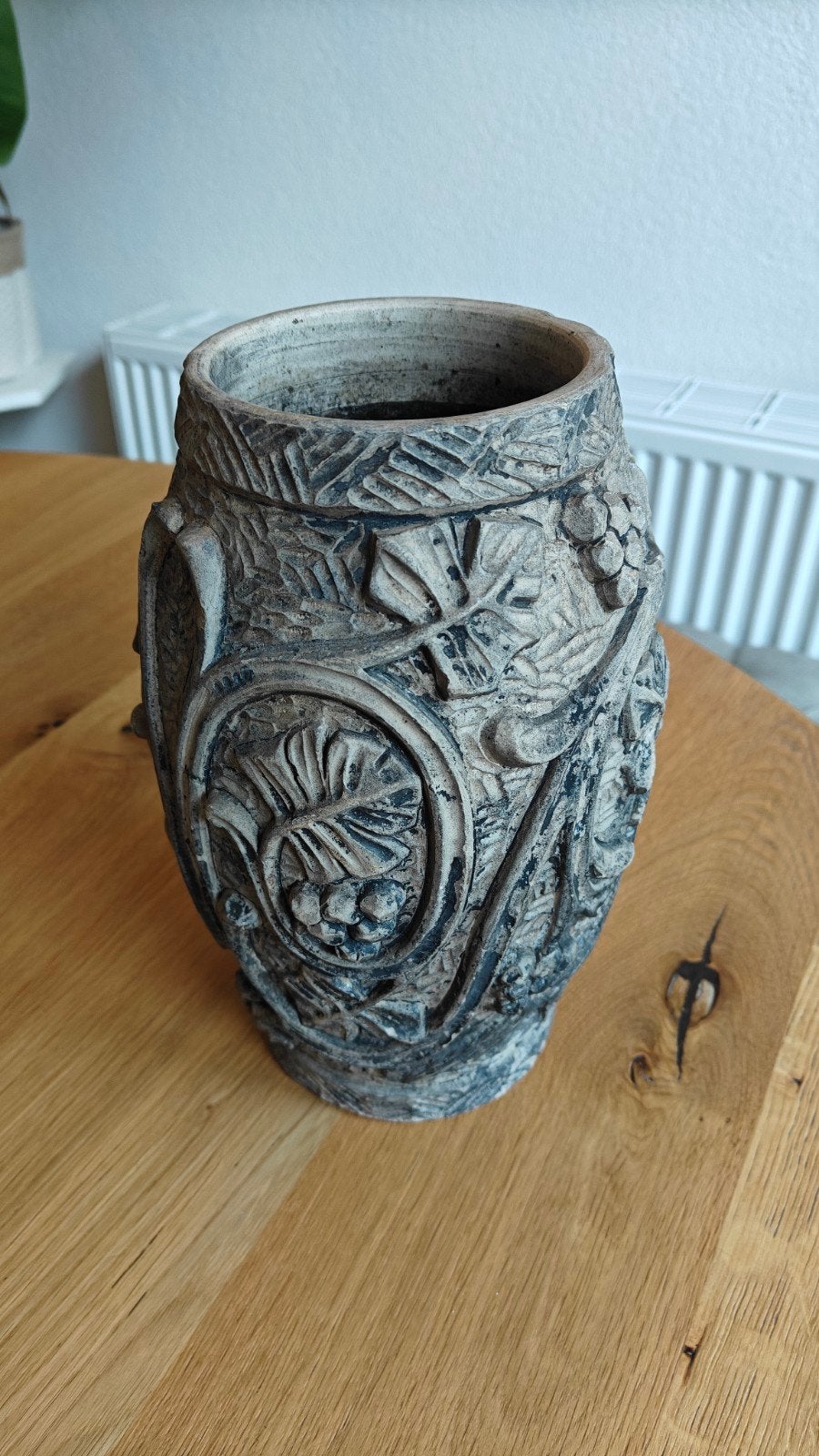 Antieke Art Nouveau Reliefvaas Johann Maresch (Model 3001), Antiek en Kunst, Antiek | Vazen, Ophalen of Verzenden