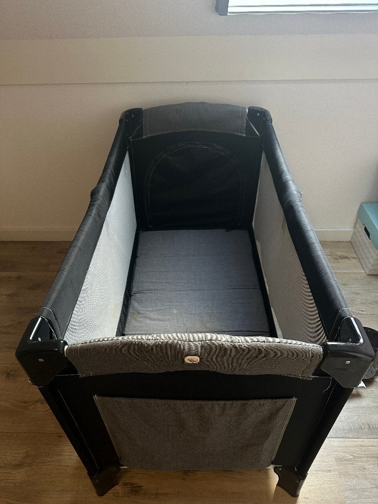 Bébé Confort campingbed – handig en compact, Ophalen, Gebruikt, Minder dan 140 cm, Minder dan 70 cm