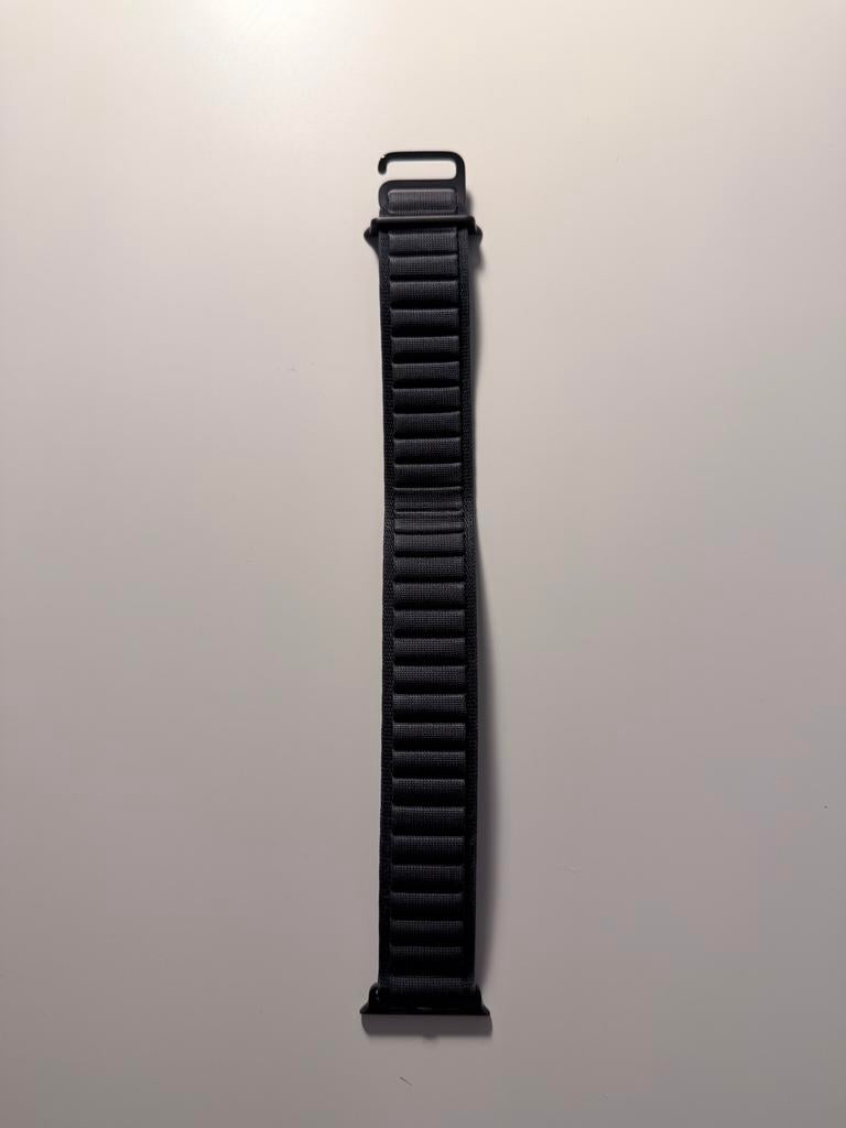 Alpine Loop Apple Watch band 45 - 49 mm, Ophalen of Verzenden, Nieuw, Zwart