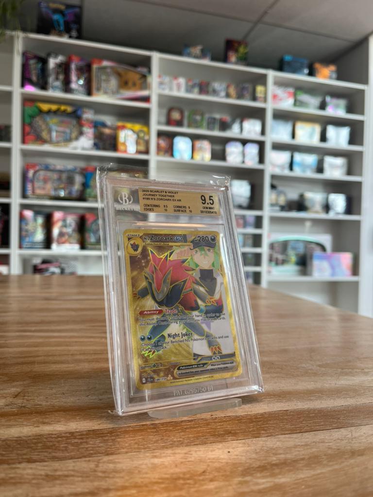 2025 Pokémon N's Zoroark EX JTG #189 BGS 9,5, Ophalen of Verzenden, Nieuw