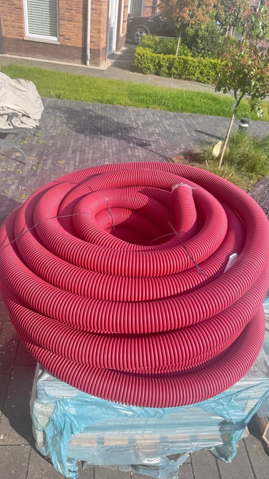 Mantelbuis 90mm - 48 meter kabelbescherming, Ophalen, Zo goed als nieuw, Tuinslang