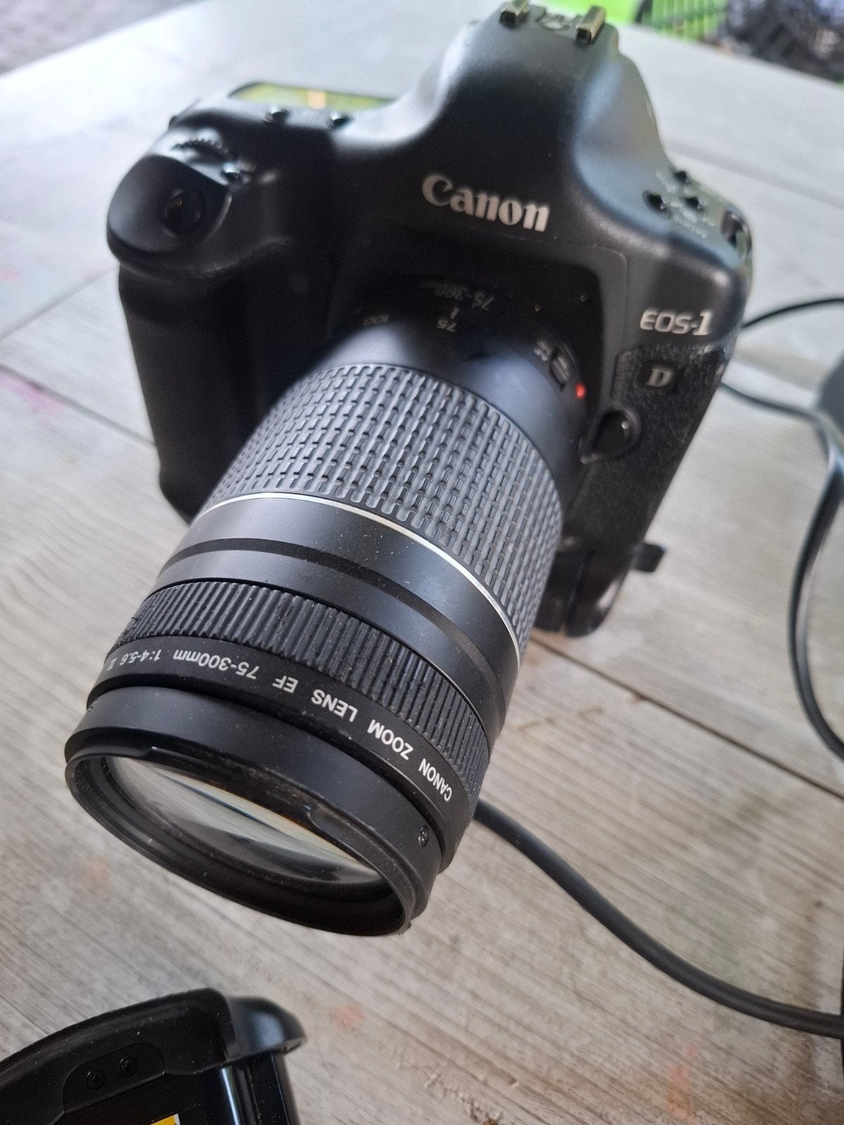 Canon EOS-1D Mark II DSLR camera met lens en accessoires, Cameratas, Gebruikt, Spiegelreflex, Canon