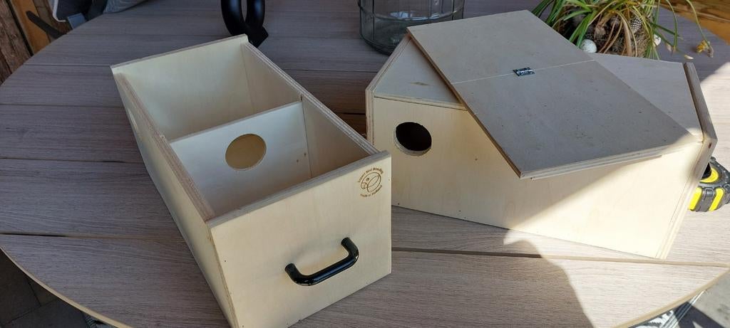 Broedblokken voor wat grotere parkieten, Verzenden, Zo goed als nieuw, Kooi-accessoires
