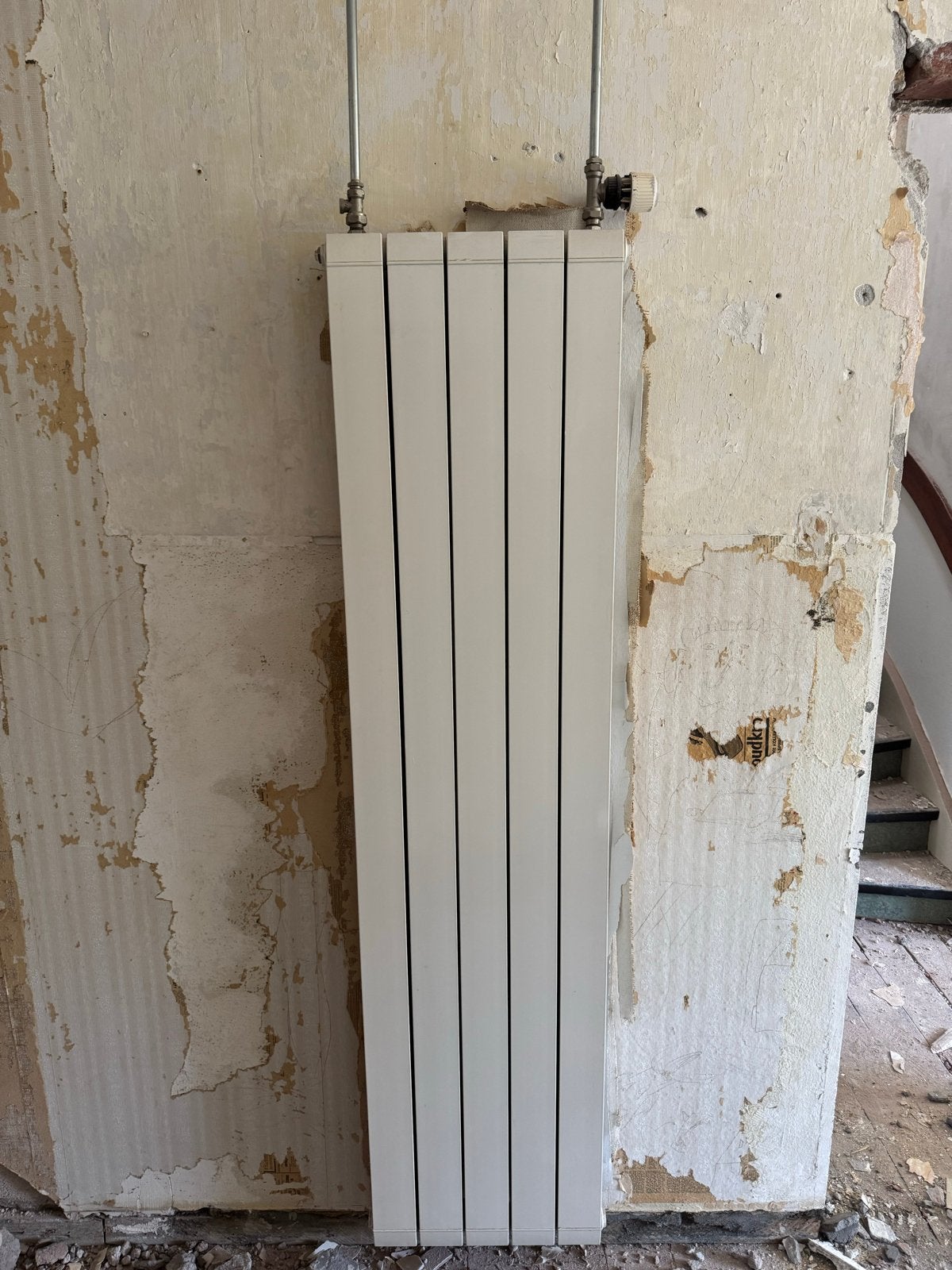 Witte verticale radiator, Doe-het-zelf en Verbouw, Verwarming en Radiatoren, Ophalen, Radiator, Minder dan 60 cm, 80 cm of meer
