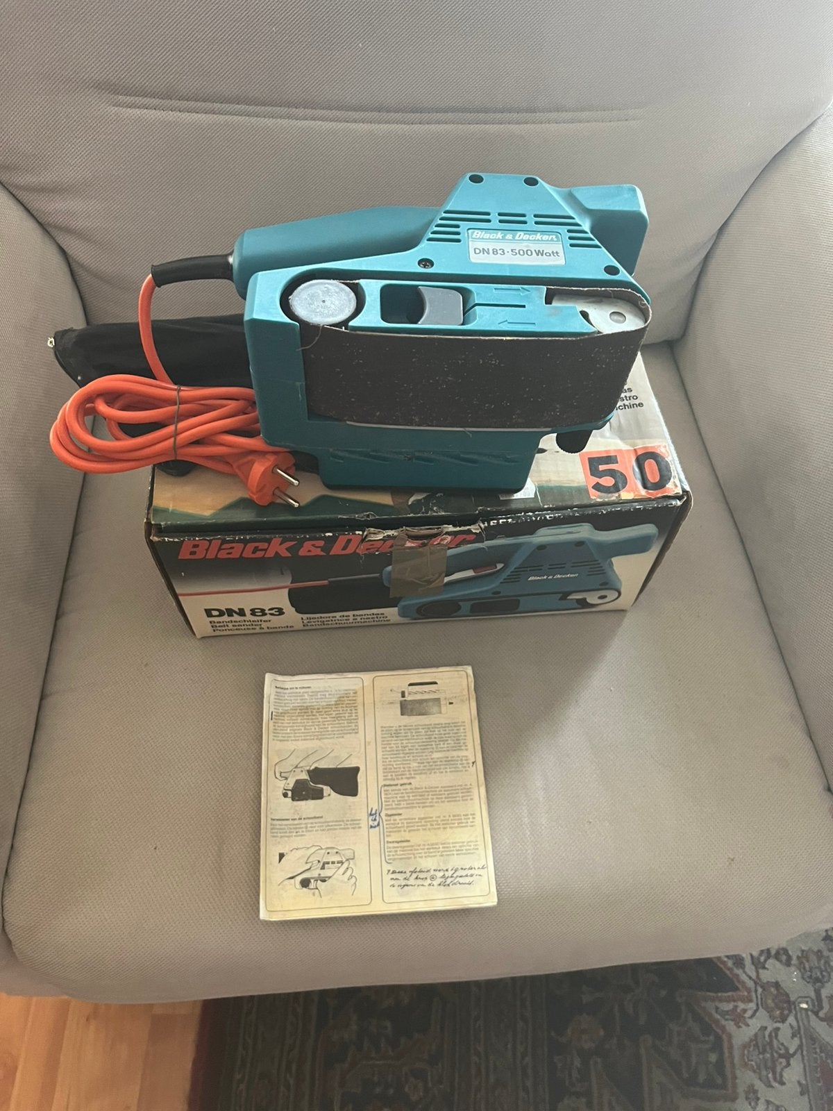 Black & Decker DN83 schuurmachine 500W, Ophalen of Verzenden, Zo goed als nieuw