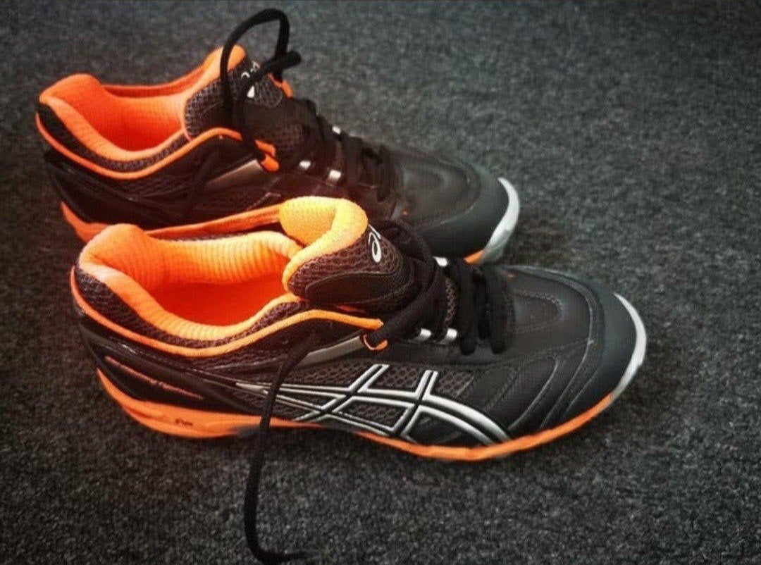 Hockeyschoenen Asics Maat 39,5, Sport en Fitness, Ophalen of Verzenden, Nieuw, Schoenen