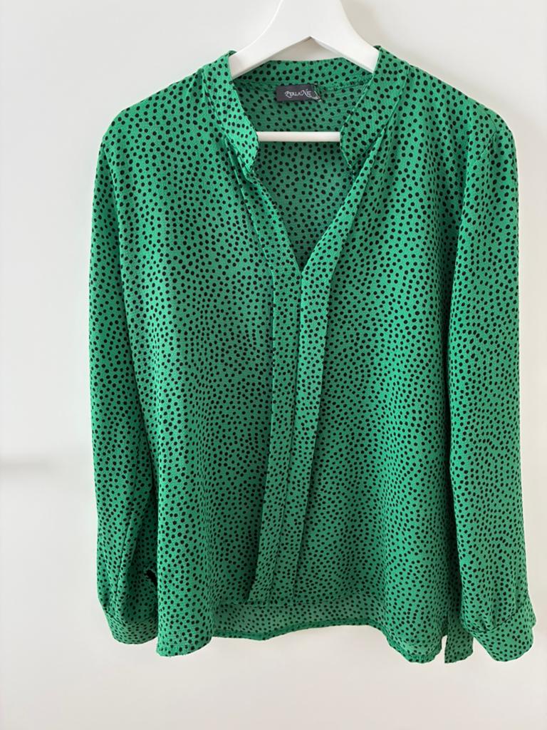 Diverse blouses en 2 spijkerbroeken, Kleding | Dames, Blouses en Tunieken, Ophalen, Gedragen, Maat 38/40 (M)