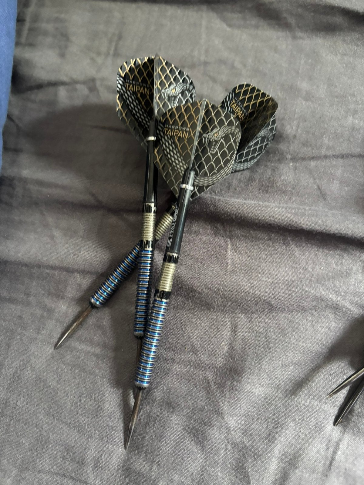 Mission nightfall m1 23 gram, Sport en Fitness, Darts, Ophalen of Verzenden, Zo goed als nieuw, Pijlen