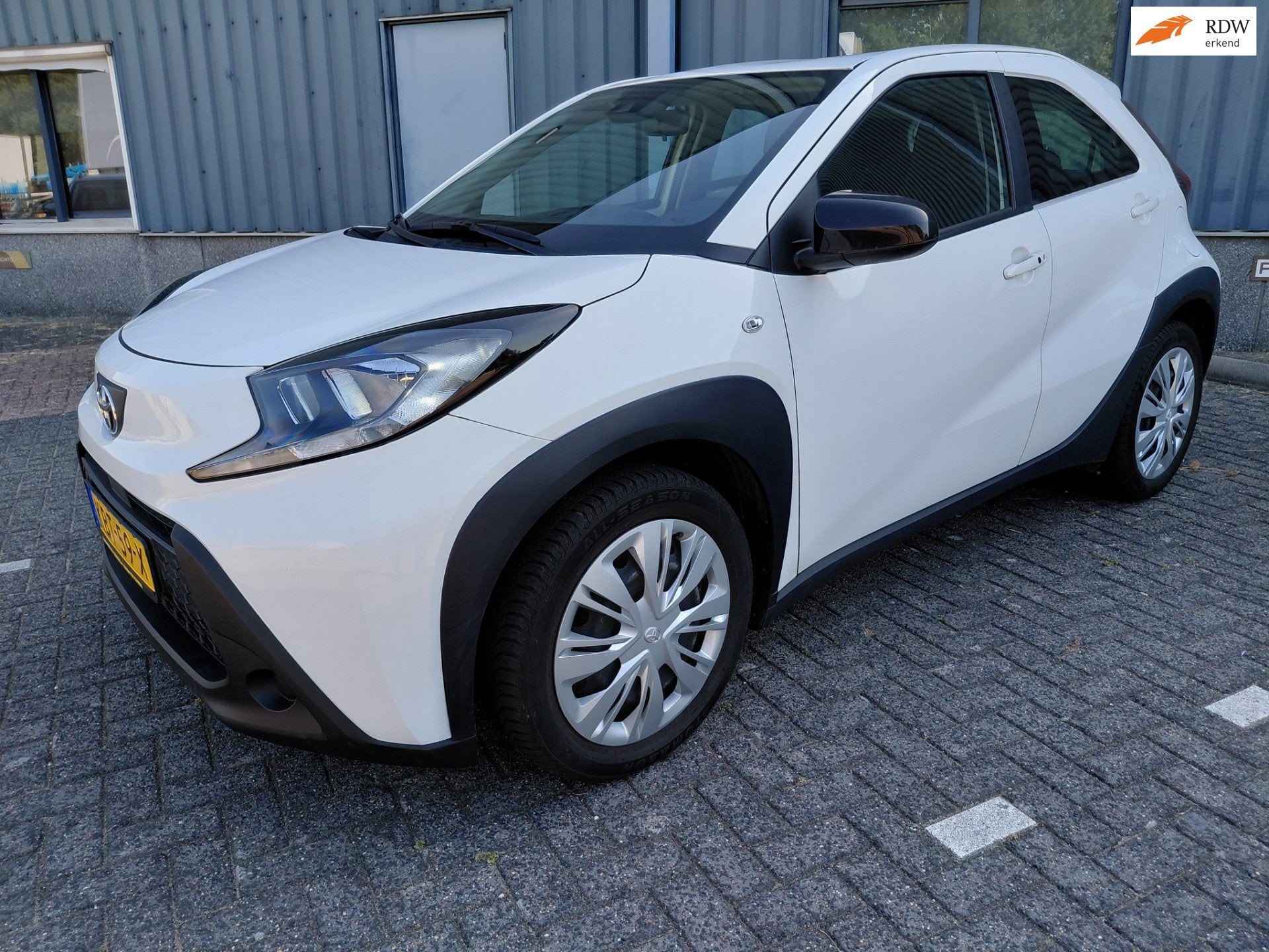Toyota Aygo X 1.0 VVT-i MT, Gebruikt, Euro 6, 920 kg, 4 stoelen