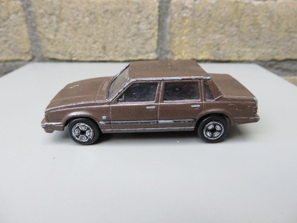 Corgi Juniors Volvo 740 - 760 bruin, Ophalen of Verzenden, Gebruikt, Auto