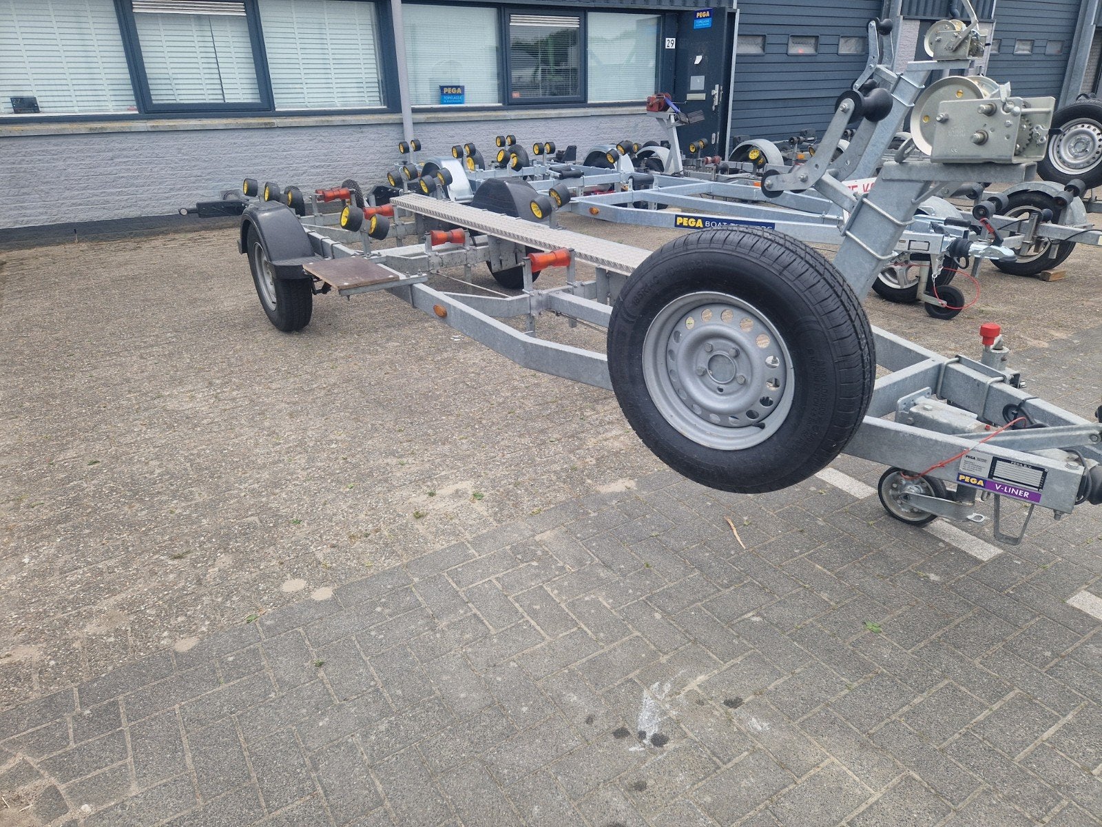 Pega V-liner type V1350 met waterdichte mini LED!!!, Watersport en Boten, Ophalen of Verzenden, Zo goed als nieuw, Minder dan 6 meter
