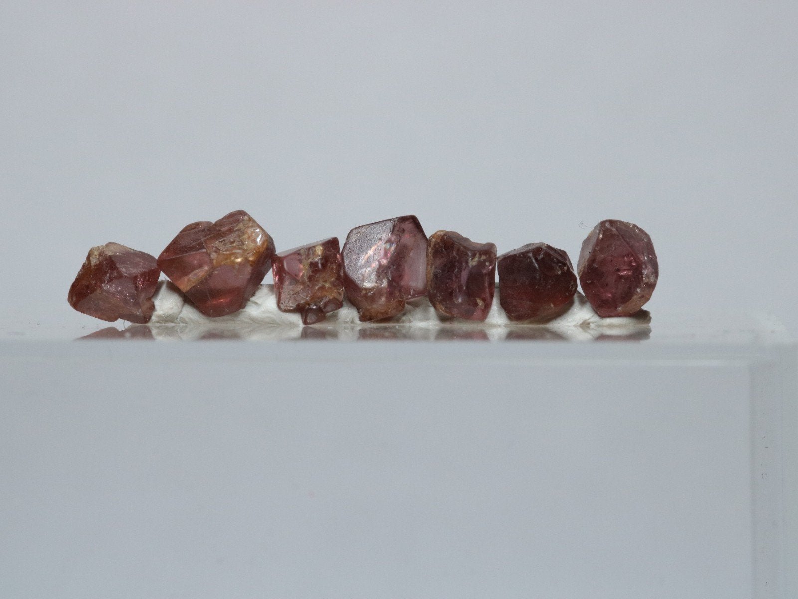 Spinel, Ophalen of Verzenden, Mineraal