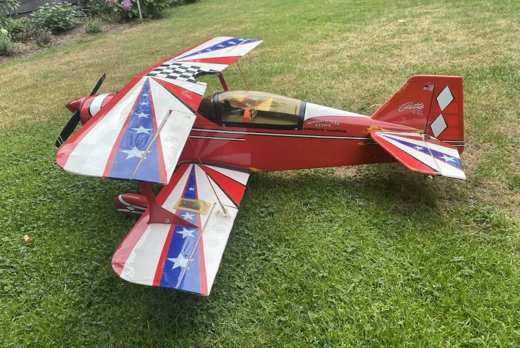 Te koop: Kyosho Pitts S-2C 54" Biplane + Futaba T7CP, Hobby en Vrije tijd, Ophalen, Zo goed als nieuw, Nitro