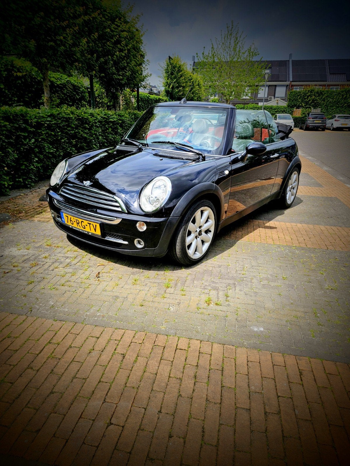 Mini 1.6 16V Cooper Cabrio 2005 Zwart, Auto's, Mini, Voorwielaandrijving, 4 cilinders, Cabriolet, 4 stoelen