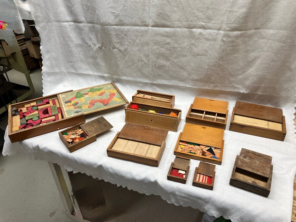 Oude Fröbel speelgaven en schoolleermiddelen ca. 1930-1955, Antiek en Kunst, Verzenden
