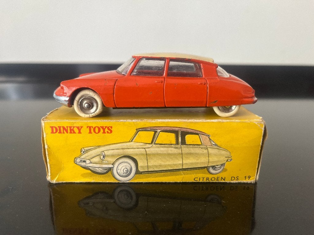 Dinky Toys #24C Citroën DS19, Ophalen of Verzenden, Gebruikt, Auto, Dinky Toys