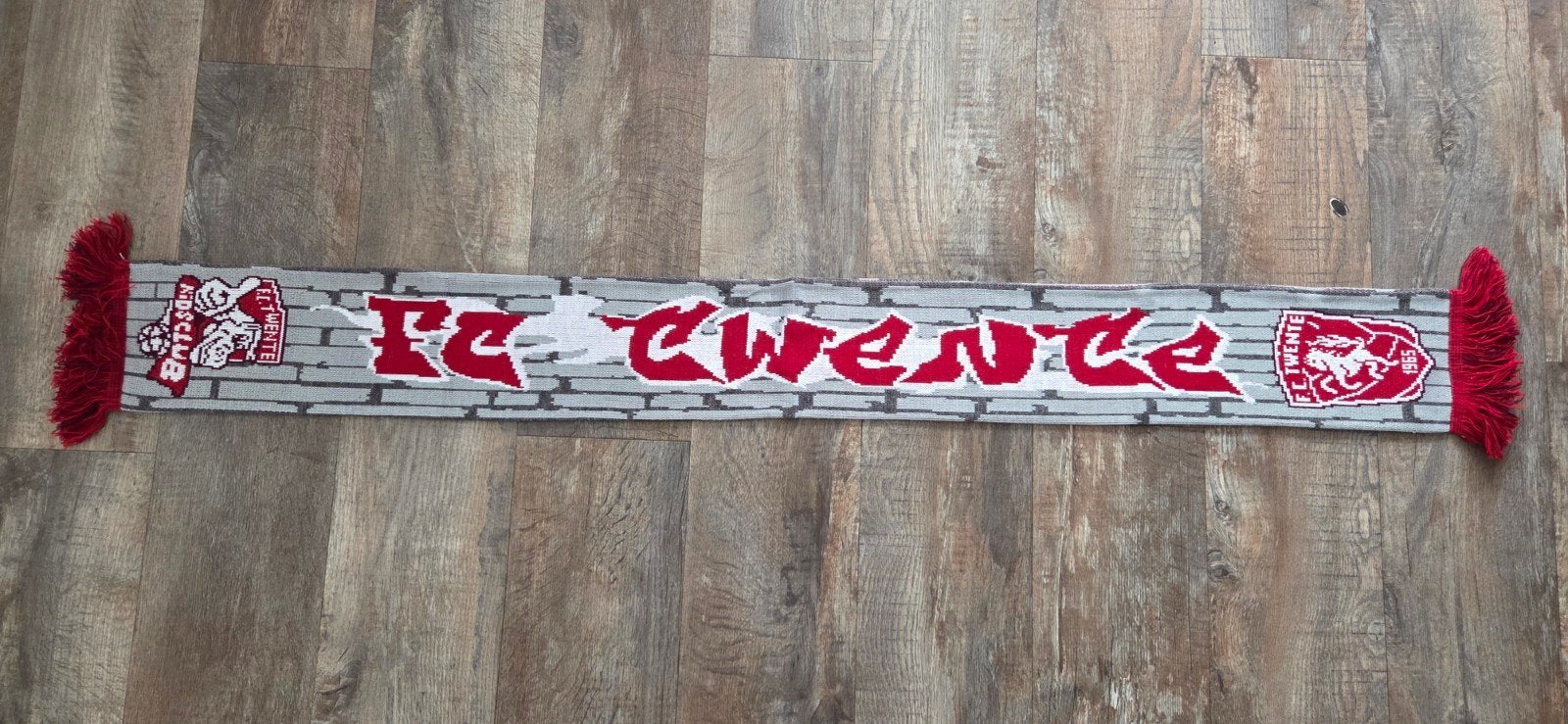 Sjaal FC Twente, Verzamelen, Ophalen of Verzenden, Zo goed als nieuw, F.C. Twente, Vaantje of Sjaal