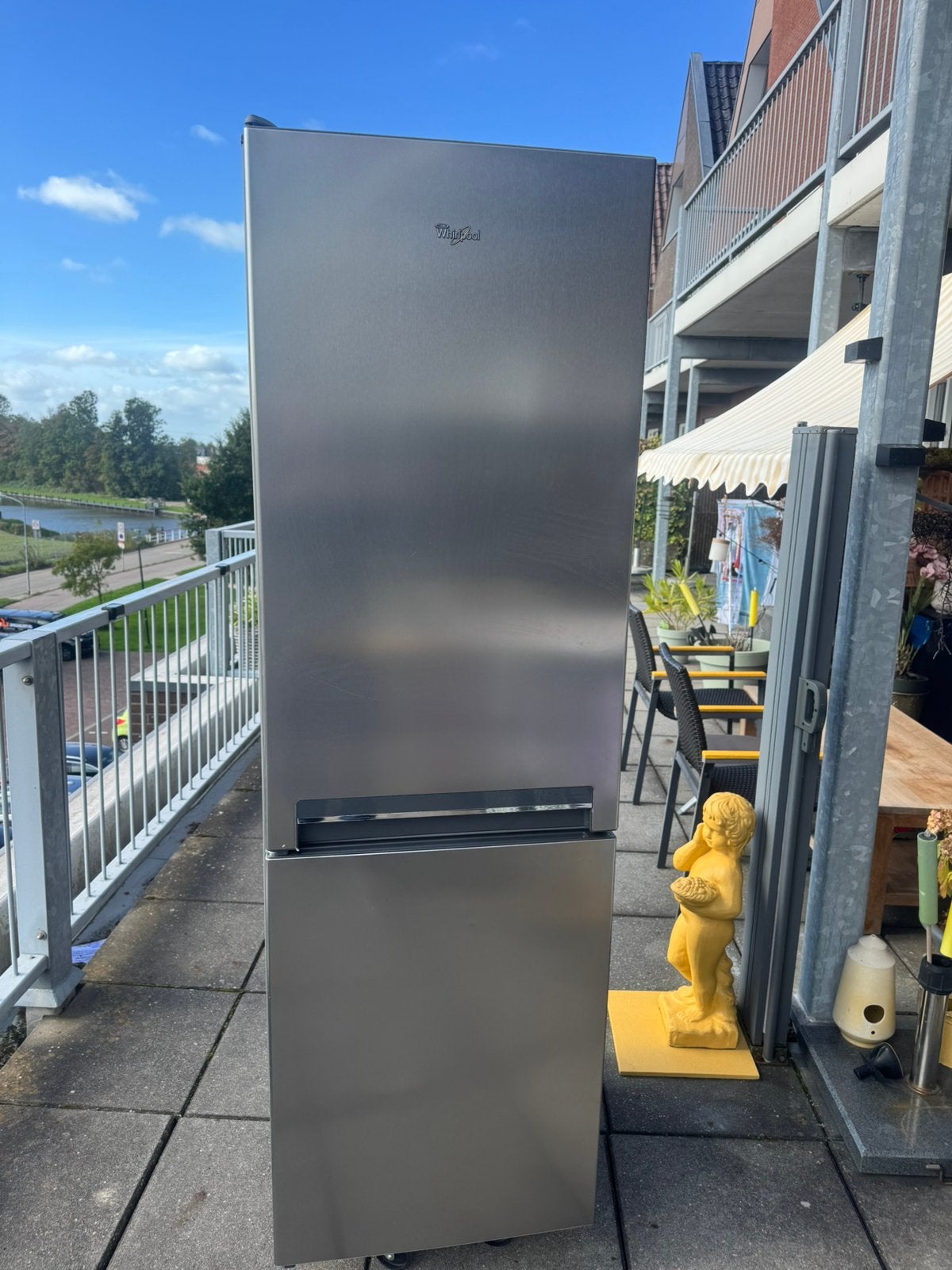 Koelkast whirlpool bezorgen is mogelijk, Witgoed en Apparatuur, Ophalen of Verzenden, Zo goed als nieuw, Minder dan 60 cm, 160 cm of meer
