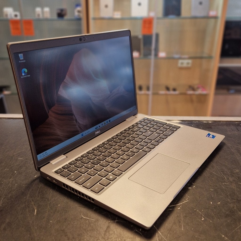 Dell Latitude 5520 Intel Core i7-1185G7 V Pro 16GB 512GB SSD, Computers en Software, Dell, Zo goed als nieuw, Support@Dell.com