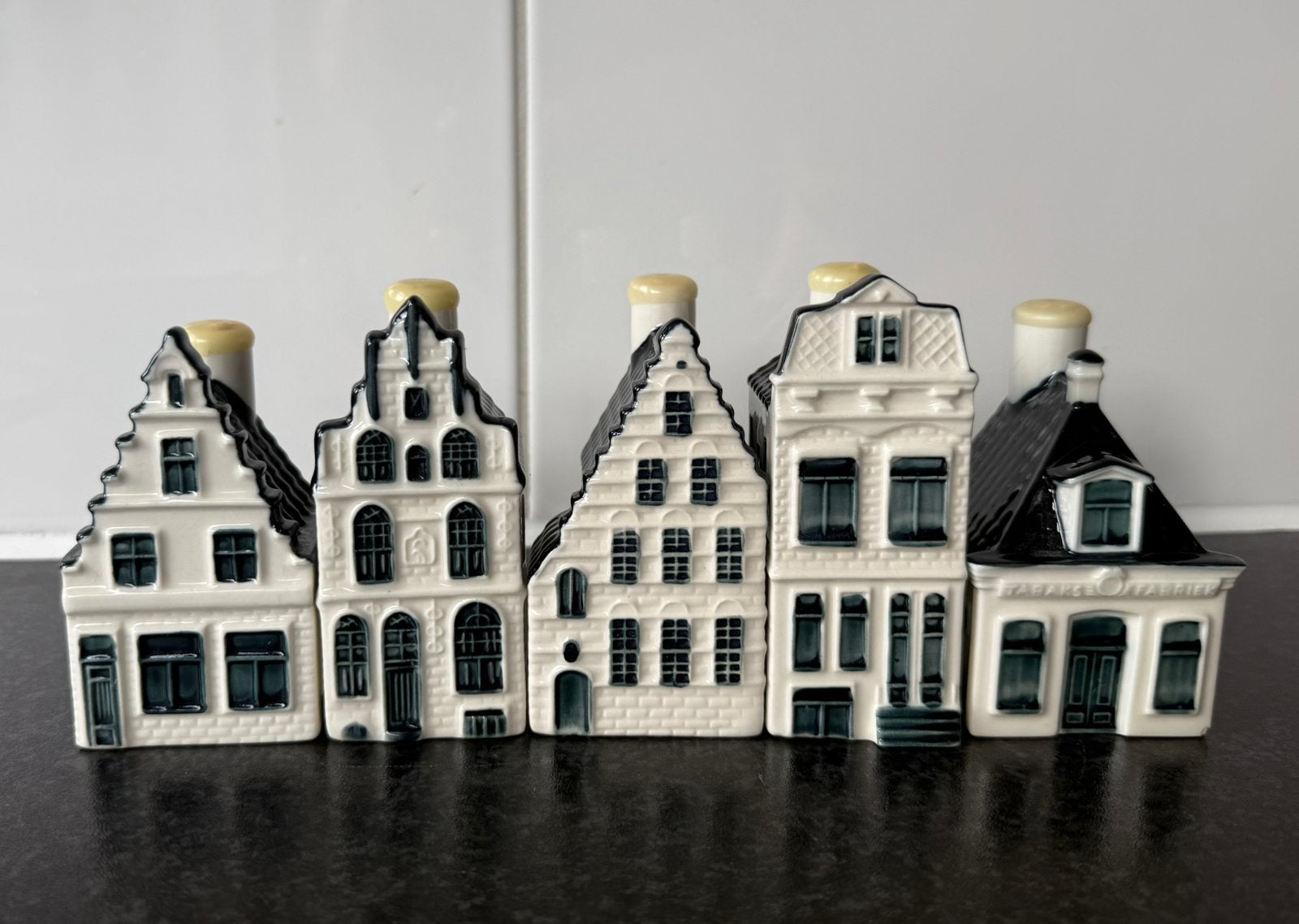 KLM huisjes 22, 44, 71, 73 en 99, Ophalen of Verzenden, Zo goed als nieuw, 61 t/m 80
