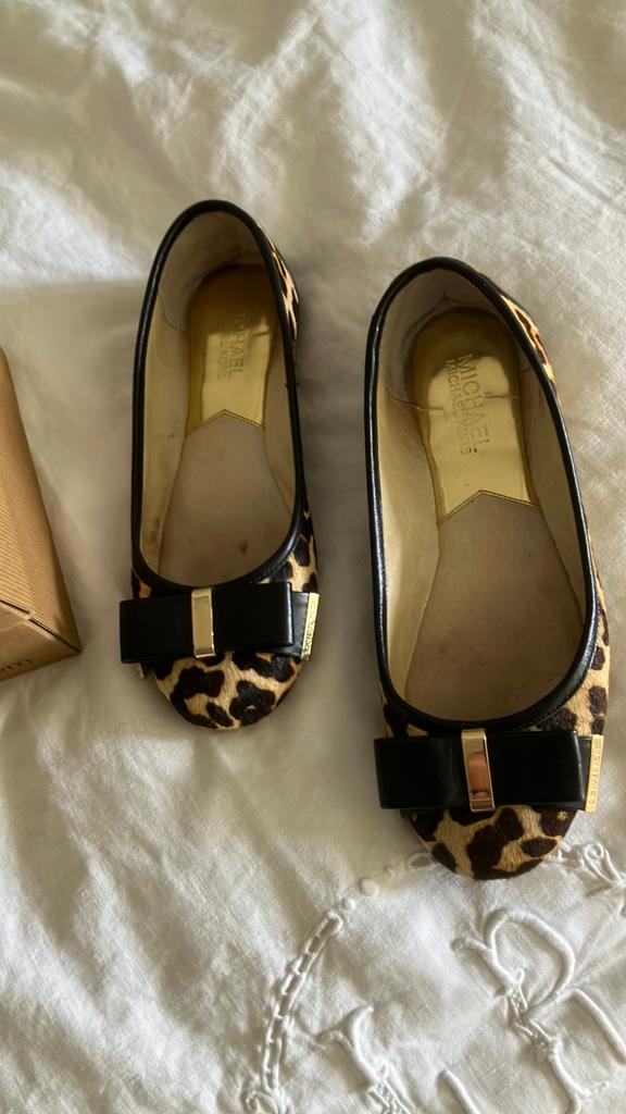 Michael kors ballerina ‘s 36, Kleding | Dames, Schoenen, Verzenden, Zo goed als nieuw