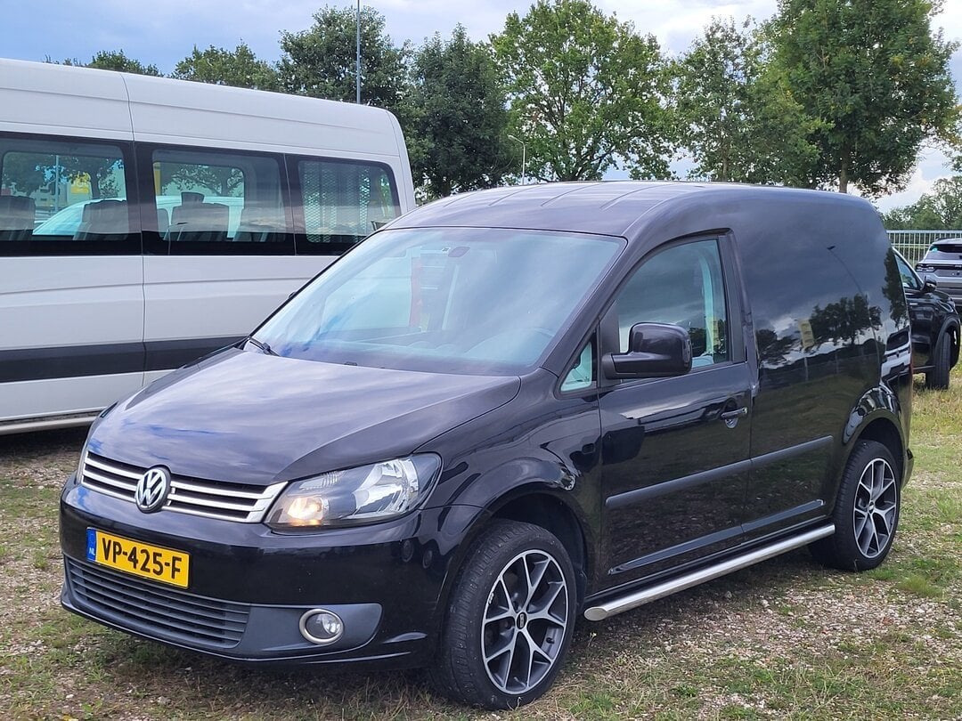 Volkswagen Caddy 1.6 TDI Automaat, Leder, Navigatie 102PK, Auto's, Automaat, Euro 5, Gebruikt, 4 cilinders