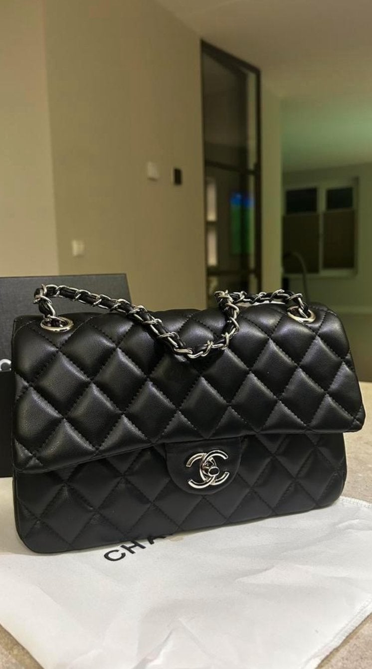 Flap Bag Zwart Leer, Sieraden, Tassen en Uiterlijk, Tassen | Damestassen, Ophalen of Verzenden, Nieuw, Zwart, Schoudertasje