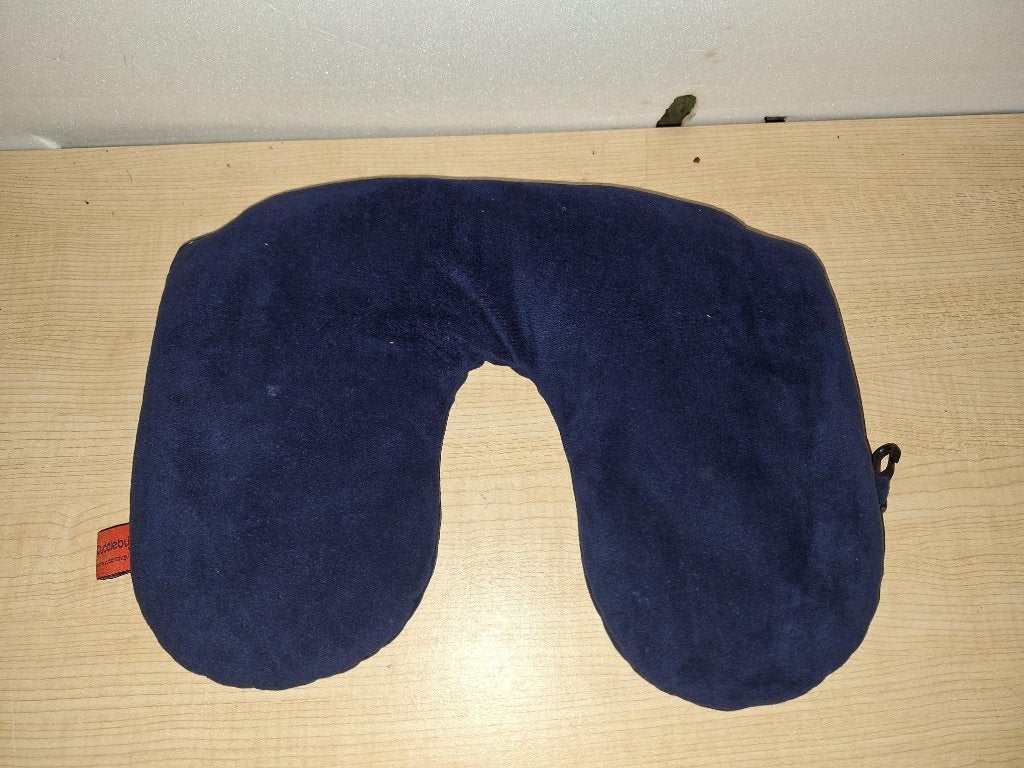 nekkussen, Ophalen of Verzenden, Zo goed als nieuw