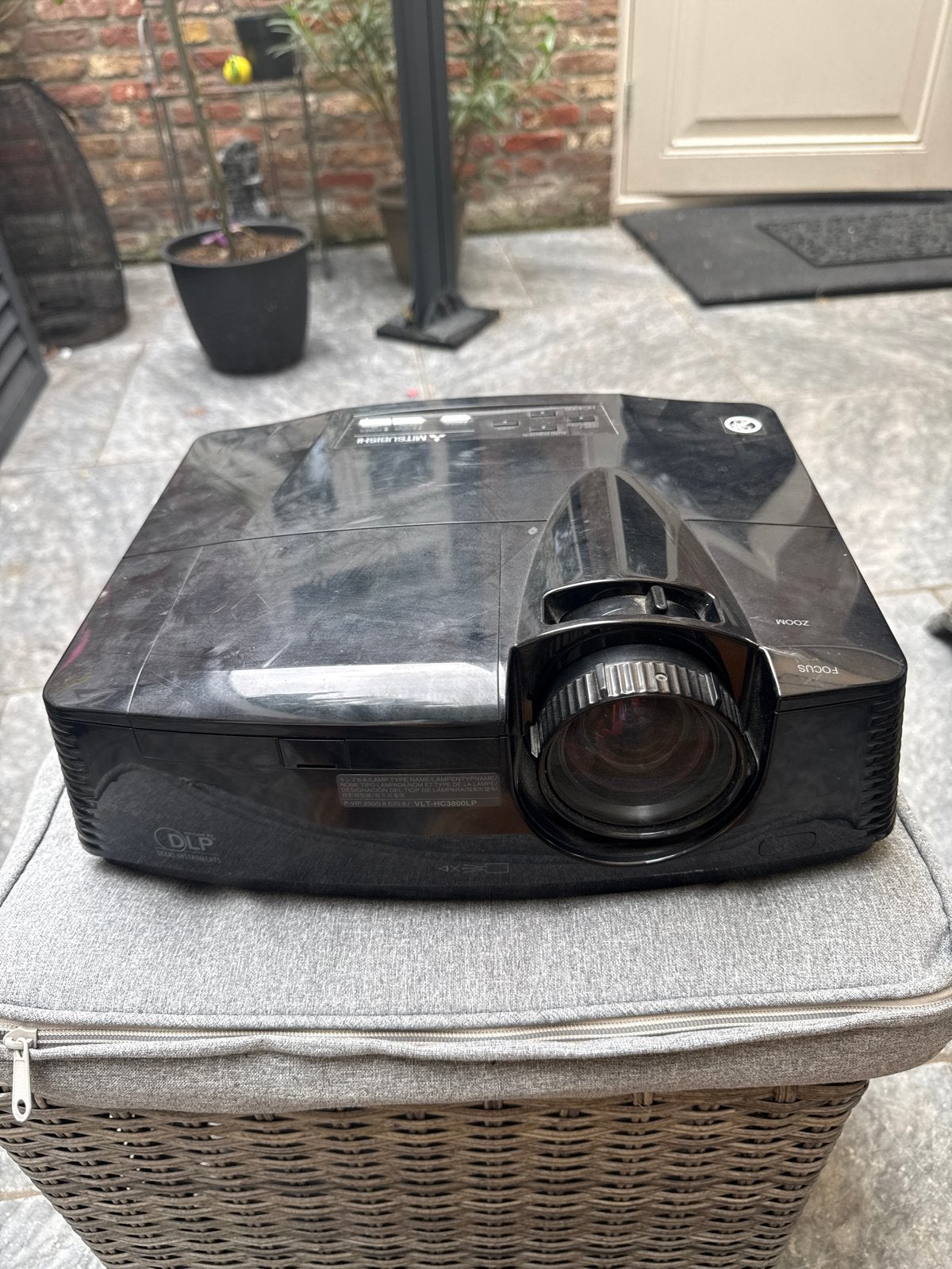 Mitsubishi HC4000 DLP Projector - Full HD Beamer incl scherm, Ophalen, Gebruikt, DLP, Full HD (1080)