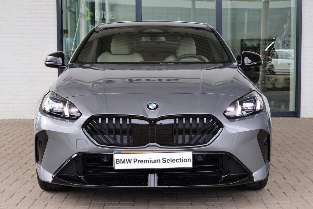 BMW 2 Serie Gran Coupé 220 M Sportpakket Pro | Voorstoelen, Auto's, BMW, Stof, Euro 6, Met garantie (alle), Origineel Nederlands