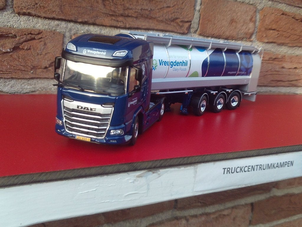 WSI  Daf  XF  SH  4 x 2  van  Vreugdenhil., Hobby en Vrije tijd, Modelauto's | 1:50, Ophalen of Verzenden, Nieuw, Bus of Vrachtwagen