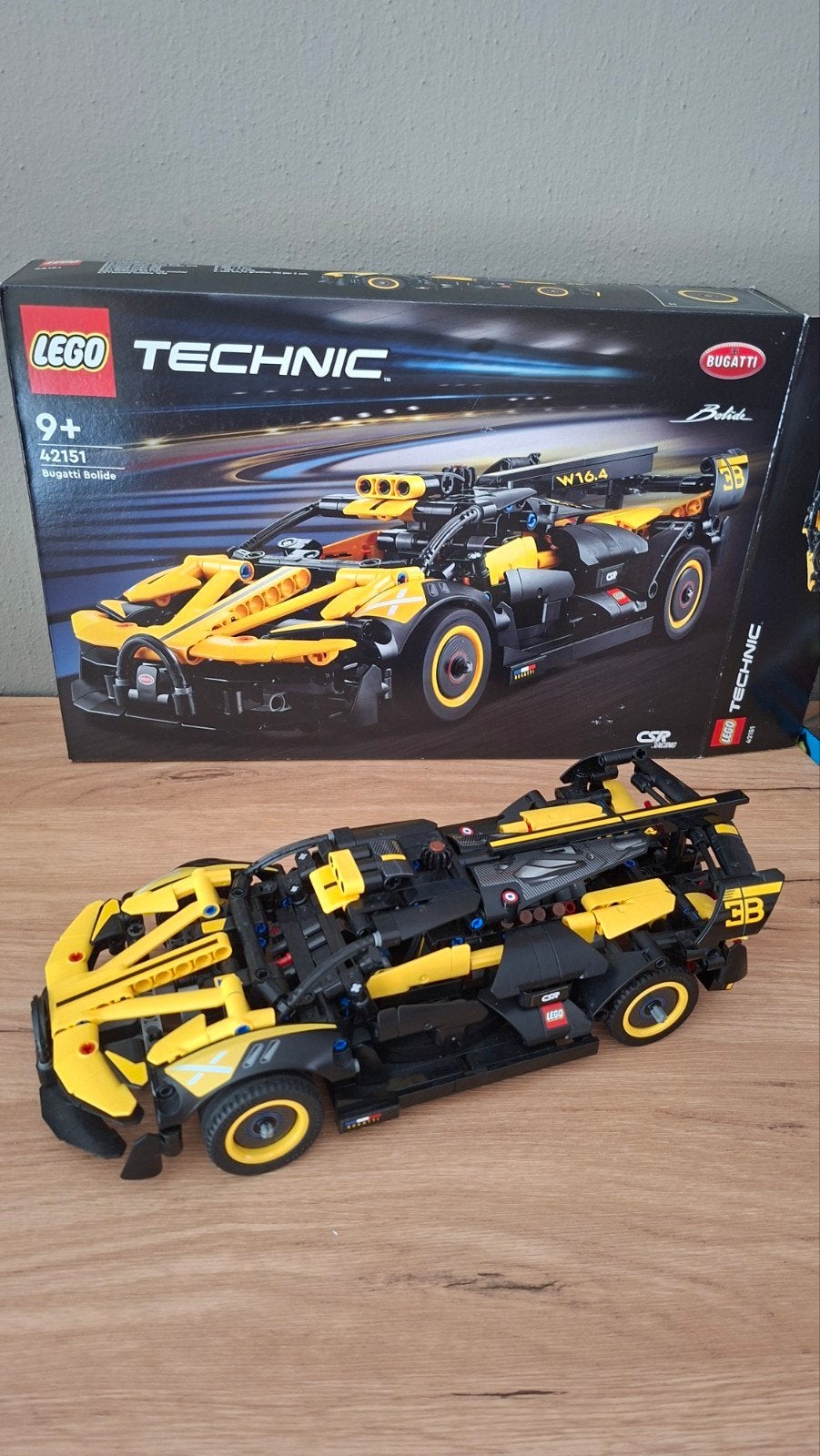 LEGO Bugatti Bolide Racung 9+ nr. 42151 gebouwd, Ophalen, Zo goed als nieuw