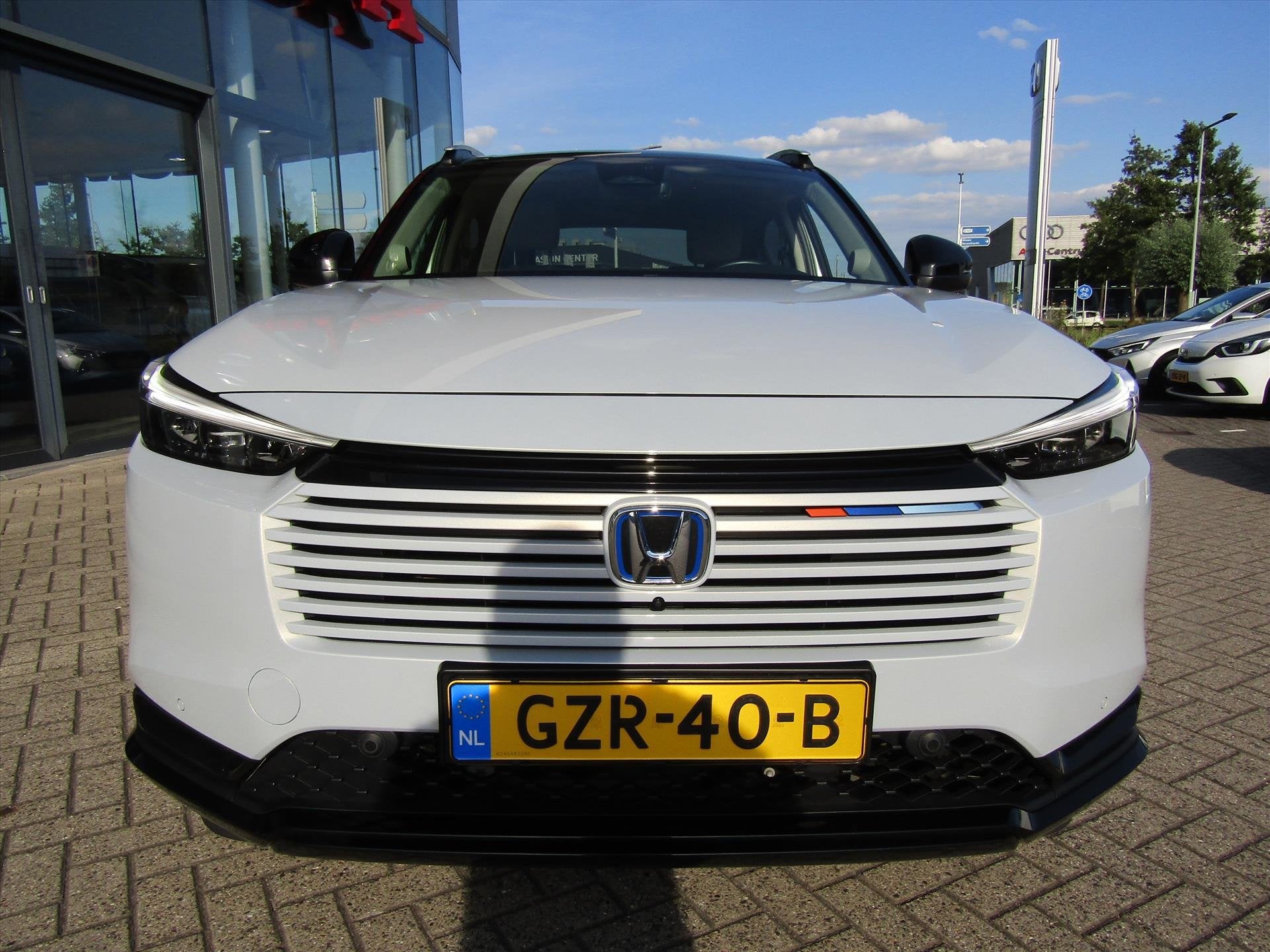 Honda HR-V 1.5 e:HEV i-MMD 131pk CVT Advance Style, Auto's, Automaat, Dealer onderhouden, Leder en Stof, Wit