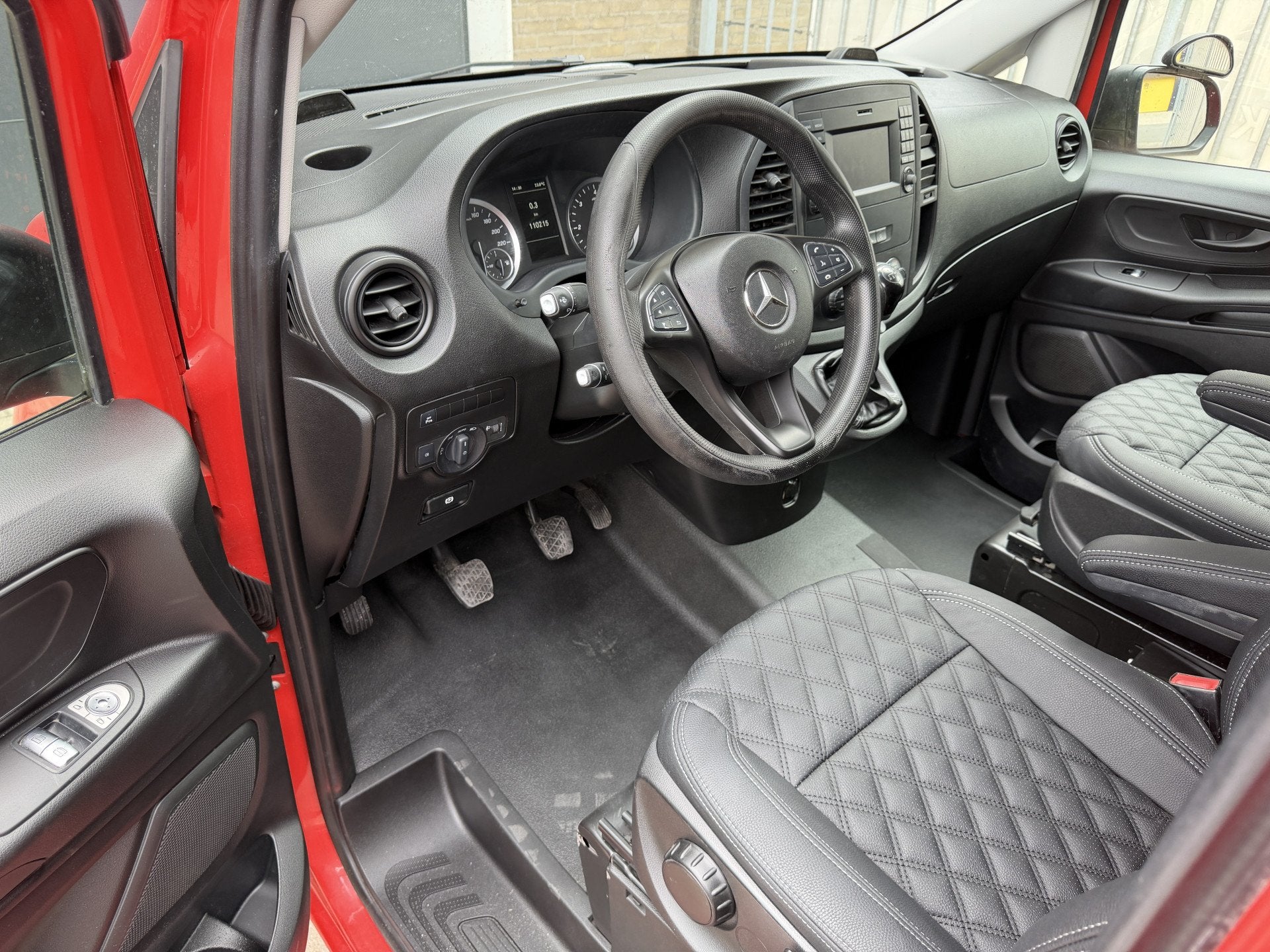 Mercedes-Benz Vito 114 CDI Extra Lang Euro 6 Trekhaak/cruise, Gebruikt, 4 cilinders, Automatische klimaatregeling, 1969 kg