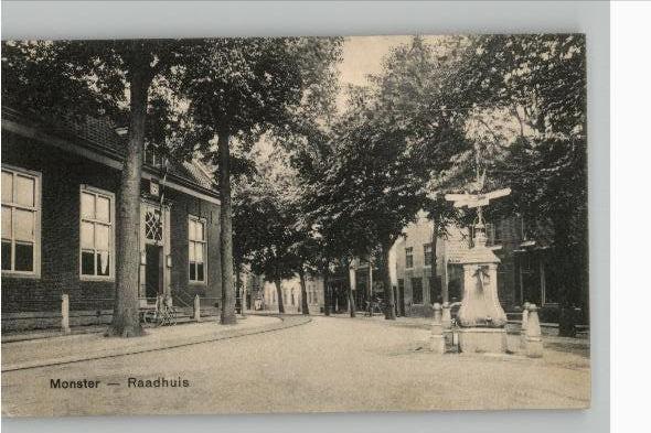 Monster Raadhuis + Dorpspomp annex richtingwijzer TOPKAART