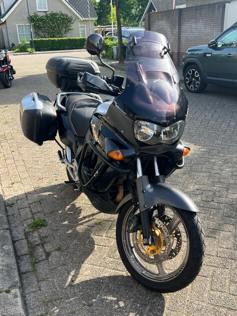 Zeer compleet uitgeruste Honda XL1000V, Motoren, 2 cilinders, Gebruikt, Particulier, Meer dan 35 kW