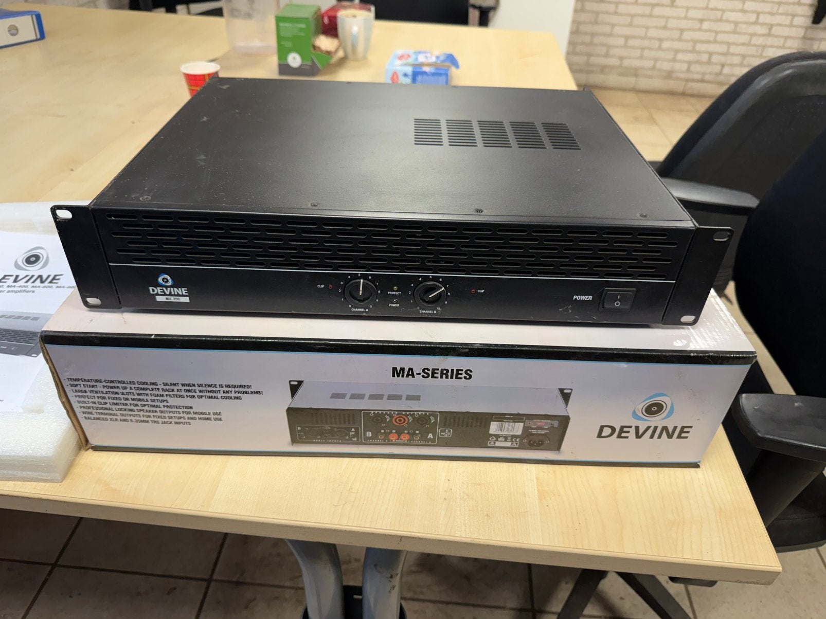 Devine MA-200, Ophalen of Verzenden, Zo goed als nieuw