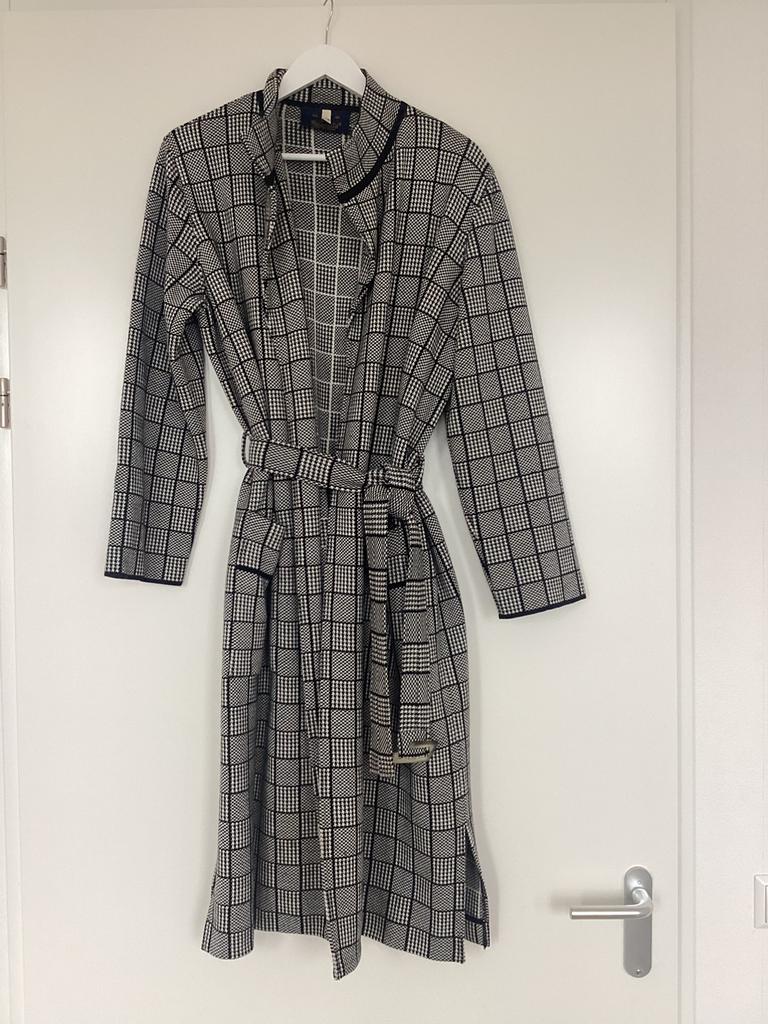 Vest jas wol maat 44/46, Kleding | Dames, Ophalen, Zo goed als nieuw, Maat 42/44 (L), Zwart