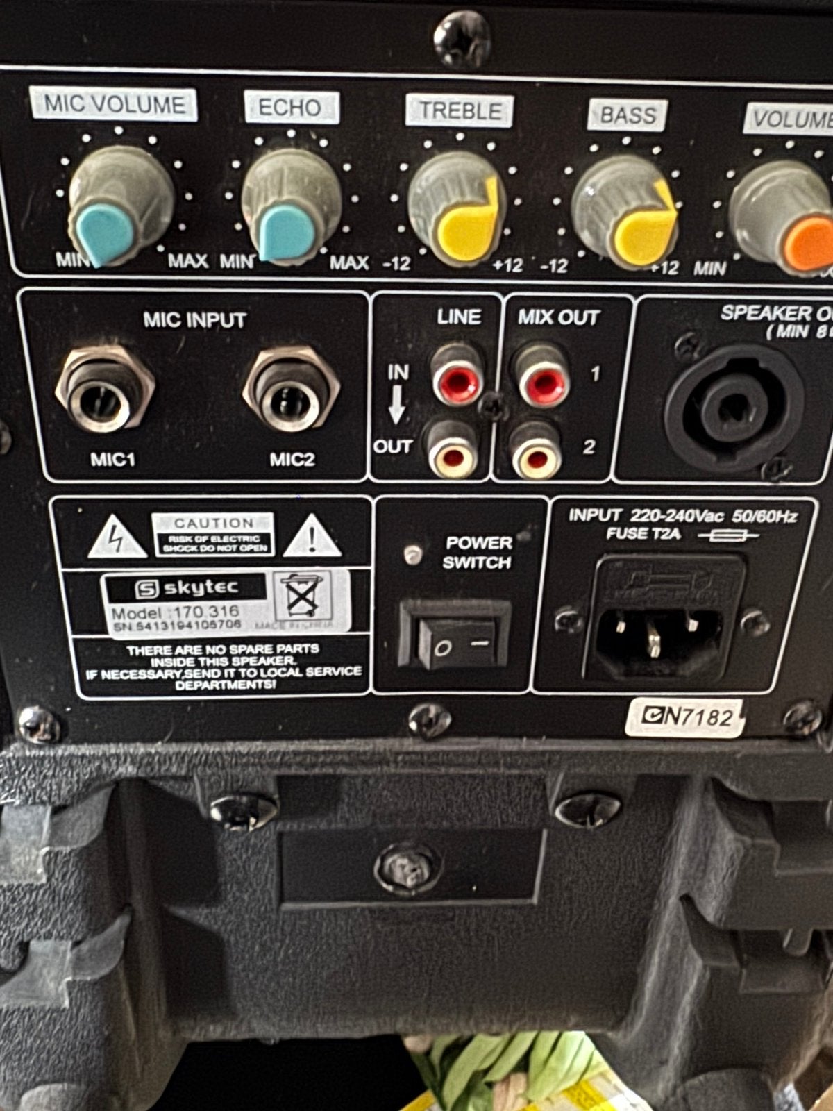 Foto 14 van Complete DJ Set: Denon Prime 4 met 500gb harde schijf